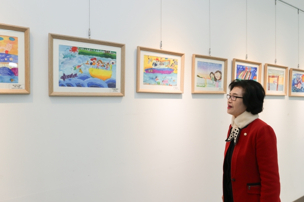 동구 바다그리기대회 시상식