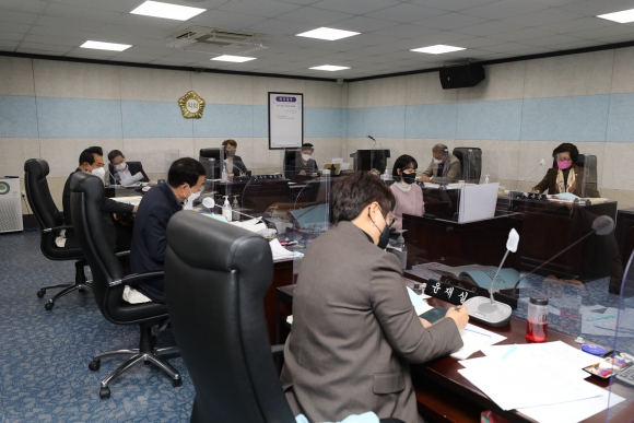 인천광역시 동구의회 제254회 제2차 정례회 제2차 행정사무감사특별위원회