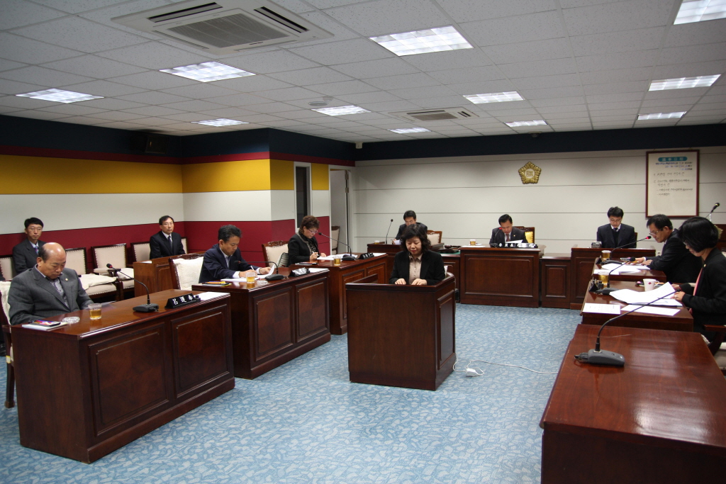 제172회 인천광역시동구 임시회 행정 사무감사 특별위원회 활동
