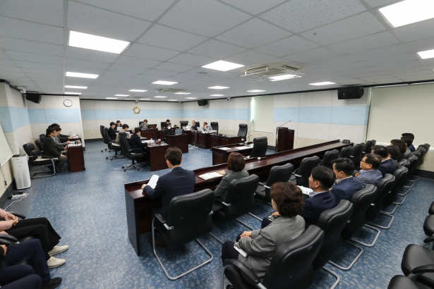 제274회 임시회 제1차 기획총무위원회