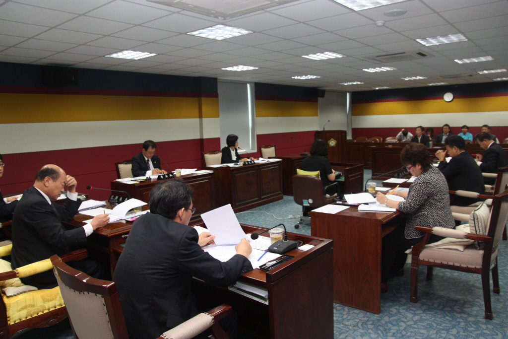 제171회 인천광역시동구의회 임시회 조례심사특별위원회