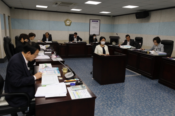 인천광역시 동구의회 제242회 제1차 정례회 제1차 예산결산특별위원회