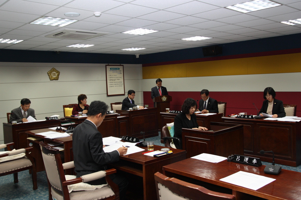 제172회 인천광역시동구 임시회 조례심사특별위원회