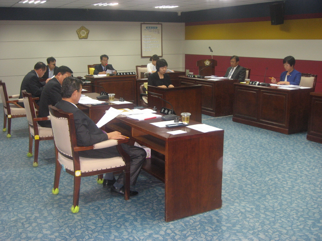 제 145 동구의회 임시회 조례심사특별위원회