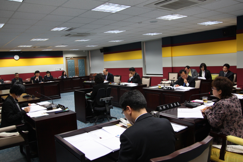 제175회 동구의회 임시회 조례심사 특별위원회