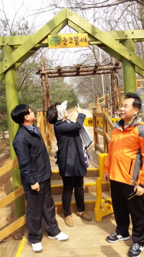 송현근린공원 데크 공사현장 시찰