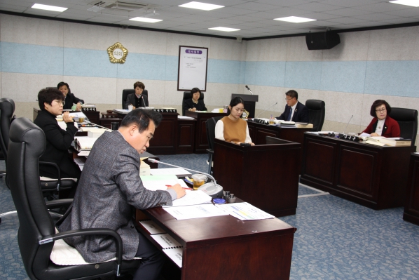 제239회 인천광역시 동구의회 제2차 정례회 제5차 예산결산특별위원회