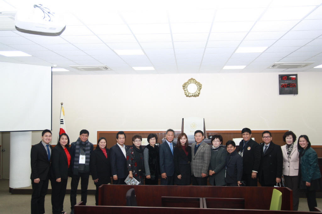 필리핀 칼로오칸시 대표단 동구의회 방문