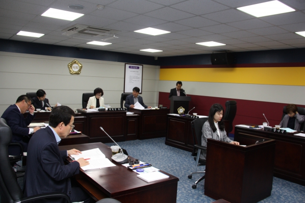 제235회 인천광역시동구의회 임시회 제1차 복지환경도시위원회