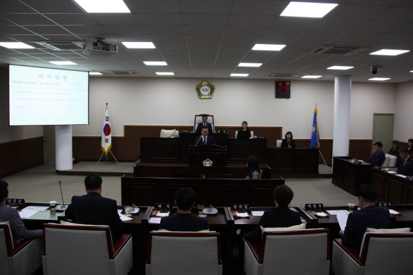 제235회 인천광역시동구의회 임시회 제1차 본회의