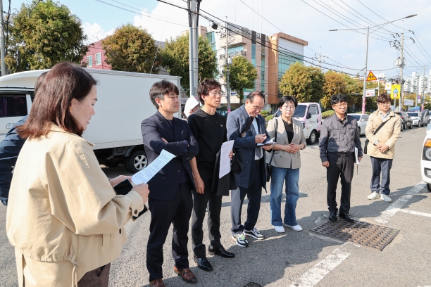 2023년 행정사무감사 대비 현장방문 - 현대시장, 송현시장