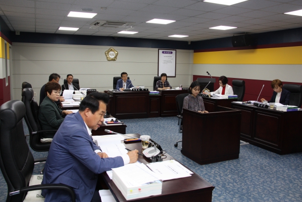 제236회 인천광역시 동구의회 제1차 정례회 제5차 예산결산특별위원회
