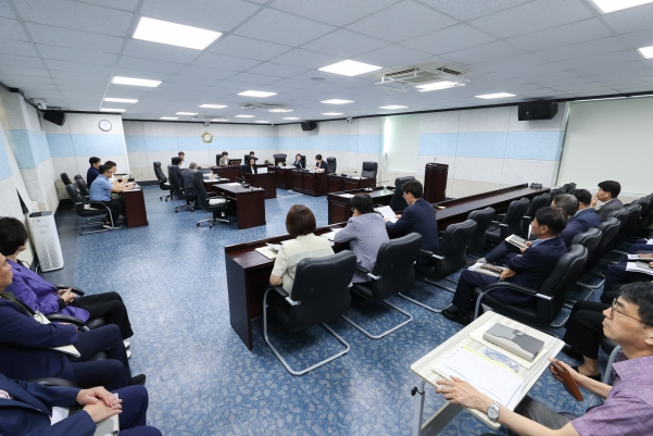 제279회 임시회 제1차 기획총무위원회